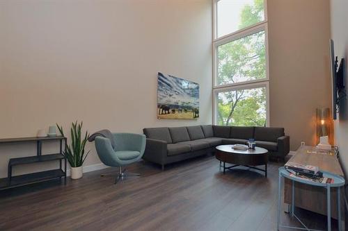 303-400 Wardlaw Ave, Winnipeg, MB 