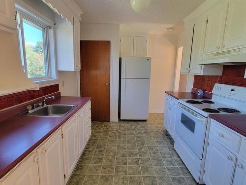 33 Coles Road, Sackville, NS 
