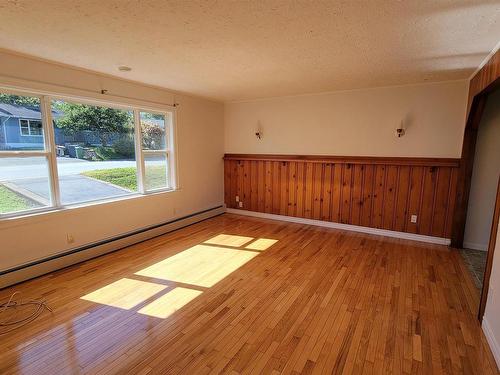 33 Coles Road, Sackville, NS 