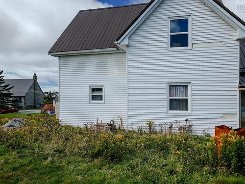 32 Church Road, Clark'S Harbour, NS 