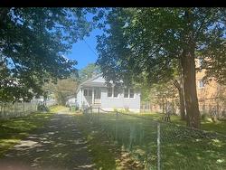 25 Primrose Street  Dartmouth, NS B3A 4C4