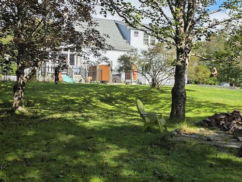 49 Bulkley Street, Shelburne, NS 