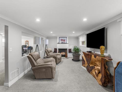 4113 Roseland Drive East, Windsor, ON 