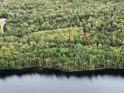 13592 Highway 7, Lochiel Lake, NS 