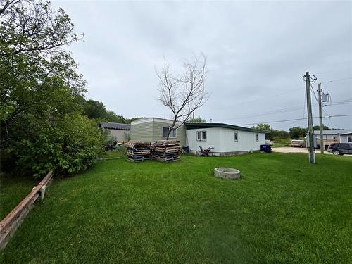 7 Cottonwood Trailer Crt, Grunthal, MB 