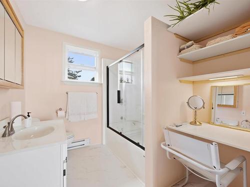 552 Ketch Harbour Road, Portuguese Cove, NS 