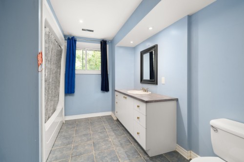 Salle de bains - 918 Mtée St-Robert, Saint-Lazare, QC 