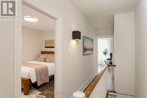 10 Marshall Street, Toronto, ON 