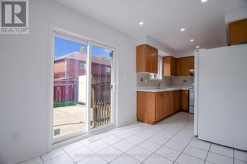 22 Meadow Glade Road, Brampton, ON 
