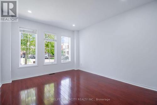 22 Meadow Glade Road, Brampton, ON 