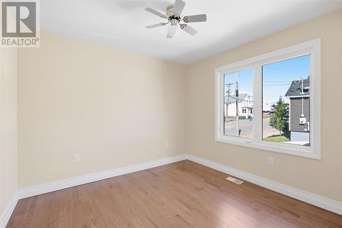 56 Dennis St, Sault Ste. Marie, ON 