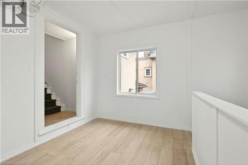 1012 North Shore Boulevard E, Burlington, ON 