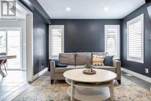 40 Robertson Dr Drive, Stratford, ON 