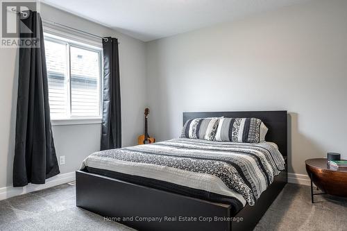 40 Robertson Dr Drive, Stratford, ON 