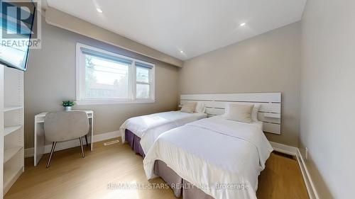 105 Betty Ann Drive, Toronto, ON 