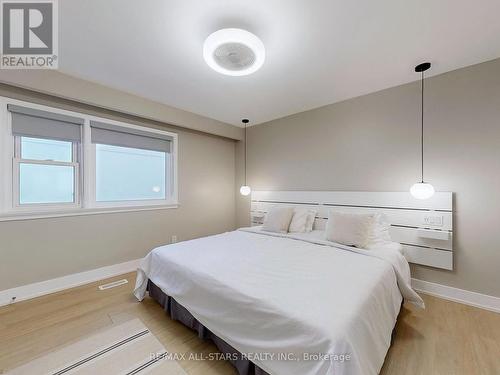 105 Betty Ann Drive, Toronto, ON 