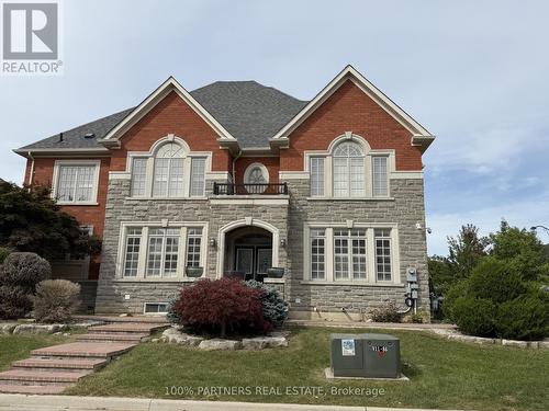 56 WOODVALLEY CRESCENT , Vaughan, Ontario L6A 4J6 3