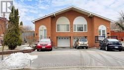 40 GREENHEDGES COURT Toronto, ON M1B 1T2