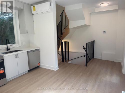 GARDEN SUITE - 222 BELGRAVIA AVENUE , Toronto, Ontario M6E 2M8 2