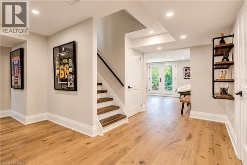 18 Elder Crescent, Ancaster, ON 