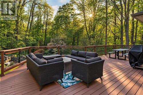 18 Elder Crescent, Ancaster, ON 