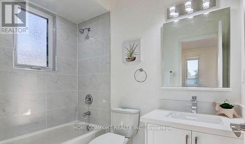 86 Bristol Road, Newmarket, ON 