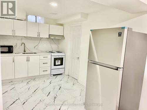 86 Bristol Road, Newmarket, ON 
