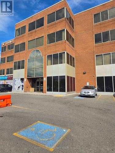 408 - 250 Harding Boulevard W, Richmond Hill, ON 