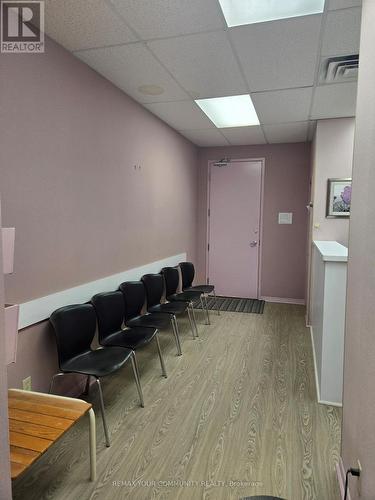 408 - 250 Harding Boulevard W, Richmond Hill, ON 