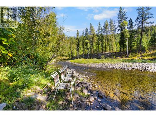 8440 3 & 95 Highway Lot# 135, Yahk, BC 