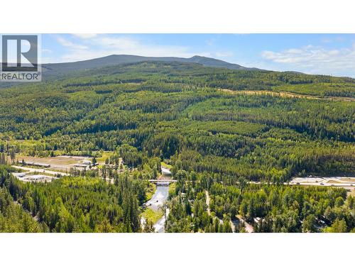 8440 3 & 95 Highway Lot# 135, Yahk, BC 