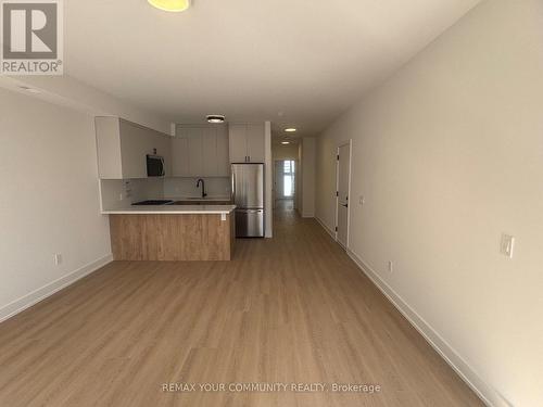 2 - 222 BELGRAVIA AVENUE , Toronto, Ontario M6E 2M8 5