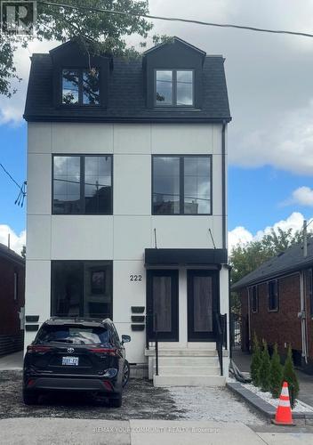 2 - 222 BELGRAVIA AVENUE , Toronto, Ontario M6E 2M8 2
