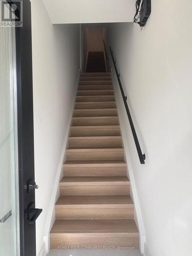 2 - 222 BELGRAVIA AVENUE , Toronto, Ontario M6E 2M8 3