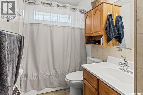 2121 Richardson Road, Saskatoon, SK 
