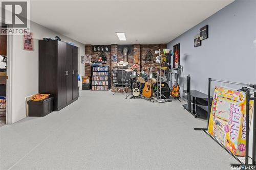 2121 Richardson Road, Saskatoon, SK 