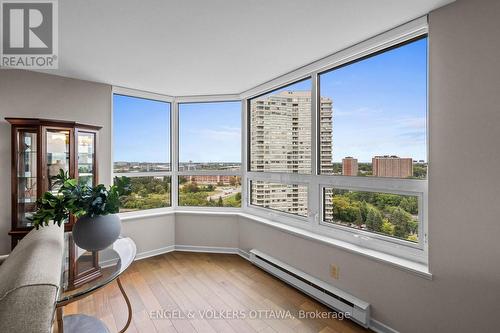 1905 - 1500 Riverside Drive, Ottawa, ON 