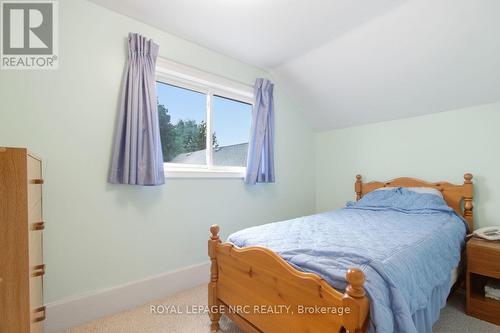 24 Fifth Street, Welland (Lincoln/Crowland), ON 