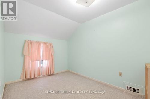 24 Fifth Street, Welland (Lincoln/Crowland), ON 