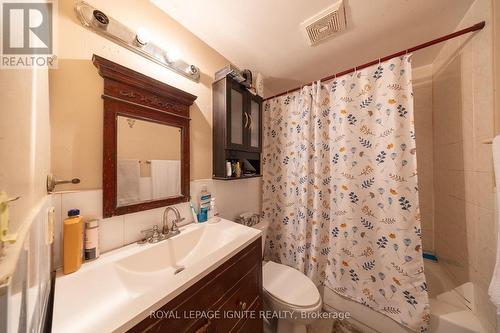 4 - 21 Rockwood Drive, Toronto, ON 