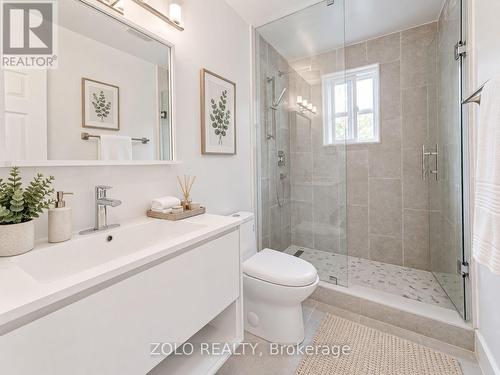 525 Lynett Crescent, Richmond Hill, ON 