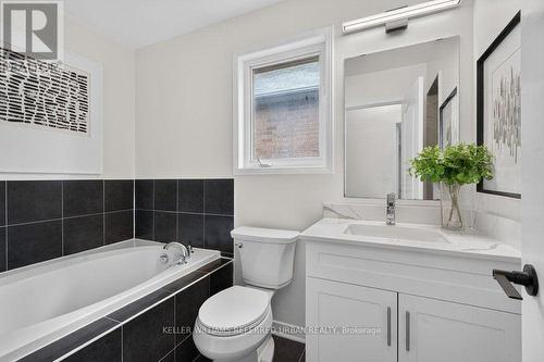 571 Reeves Way Boulevard, Whitchurch-Stouffville, ON 