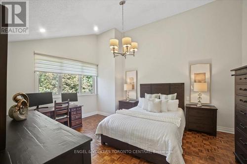 Th18 - 100 Arbors Lane, Vaughan, ON 