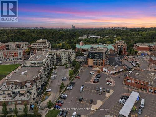 Th18 - 100 Arbors Lane, Vaughan, ON 