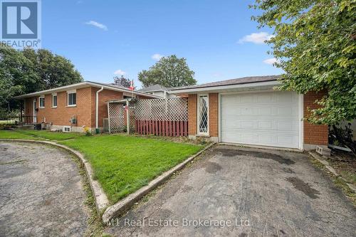 205 Albert Street, Minto, ON 