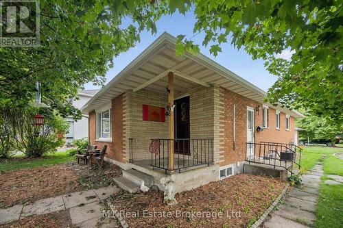 205 Albert Street, Minto, ON 