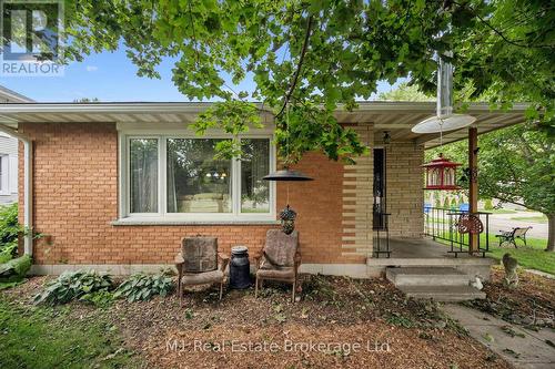 205 Albert Street, Minto, ON 