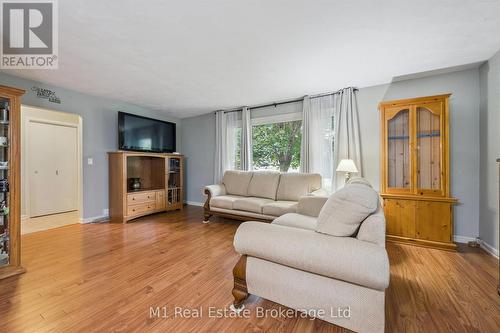 205 Albert Street, Minto, ON 