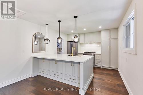 1260 Ilona Park Road, Pickering, ON 