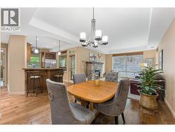 Ample dining space. AI enhanced flames. - 